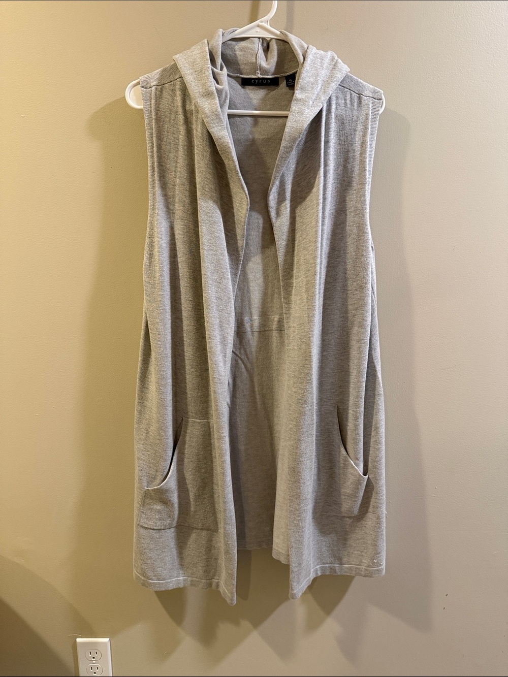 Cyrus Sleeveless Hooded Cardigan - Light Gray